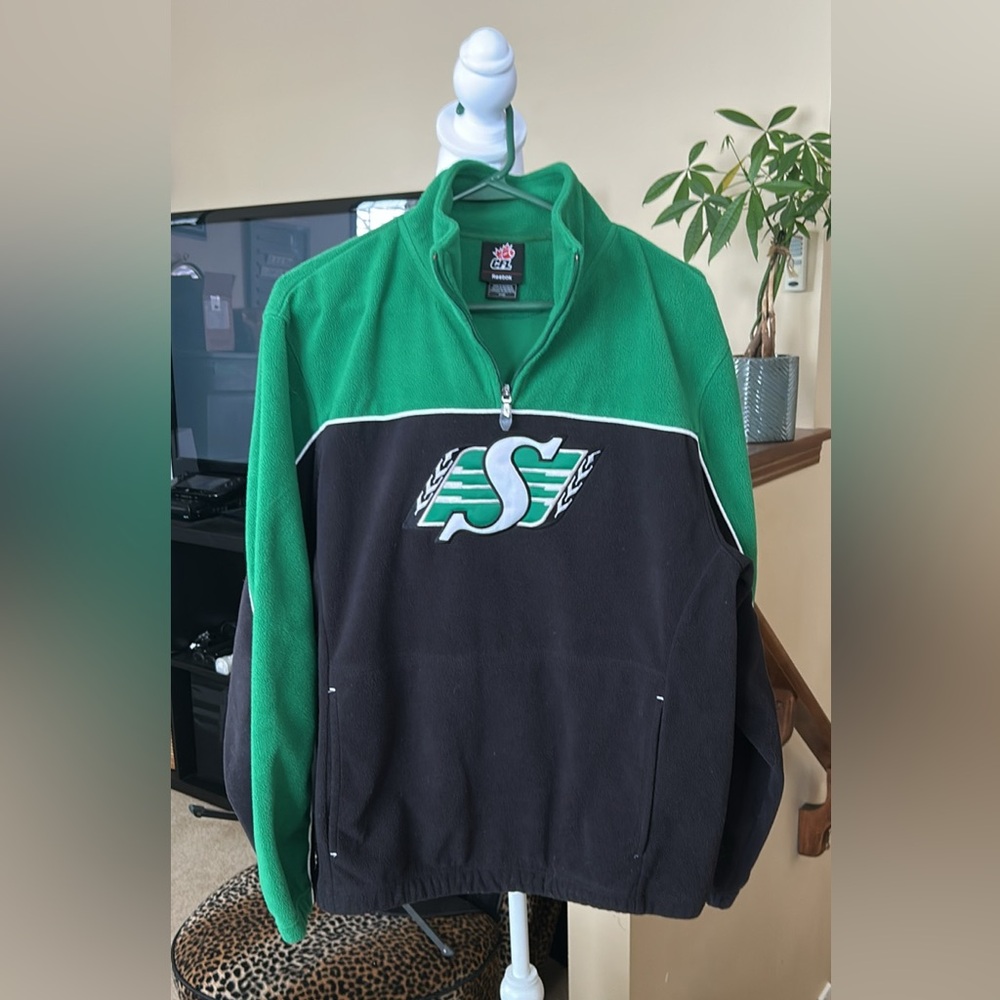 Reebok Saskatchewan Roughriders Green and Black FleeceZip-Up Men's Sweatshirt